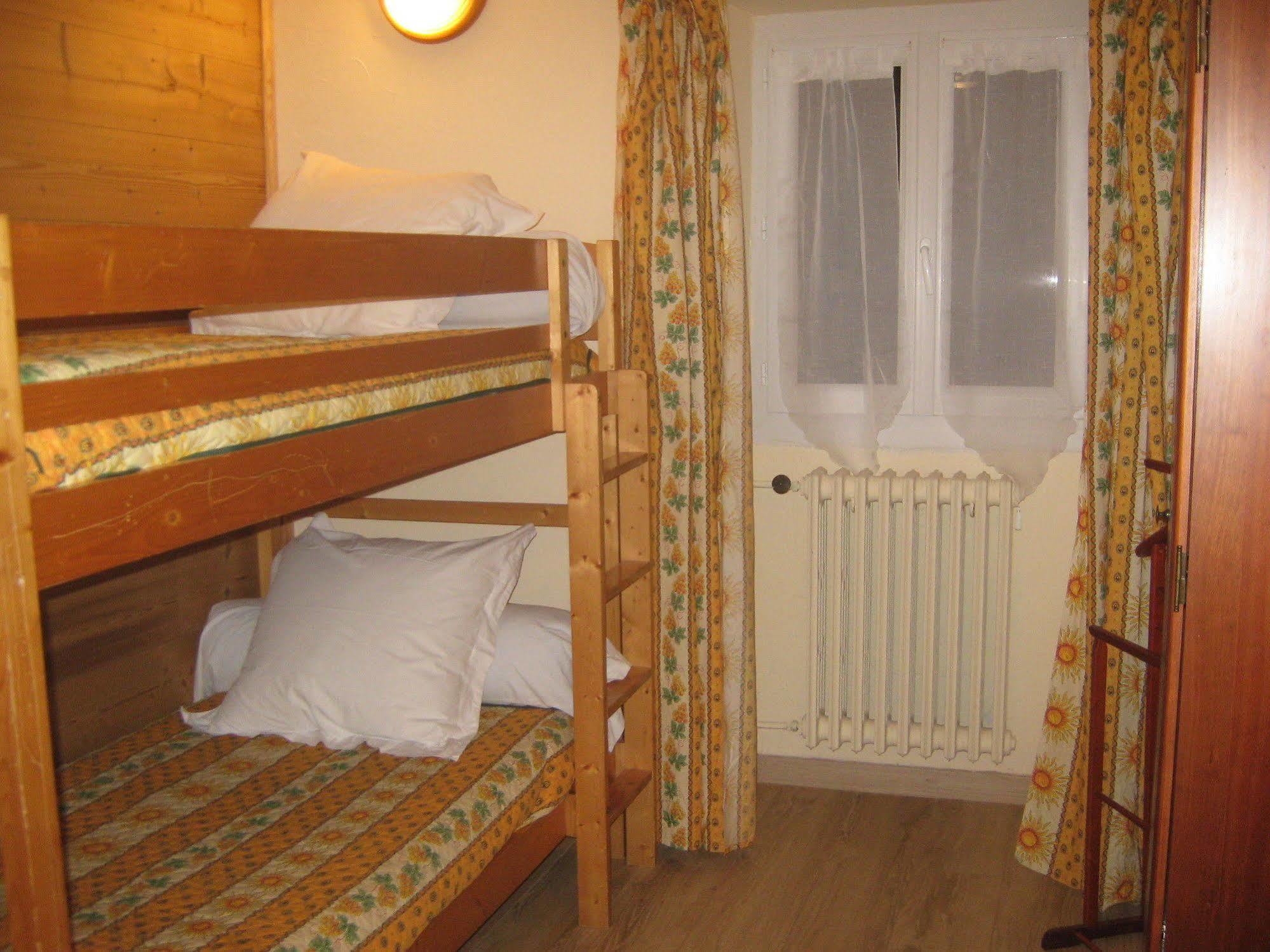 Hotel Du Col De Crous Péone エクステリア 写真